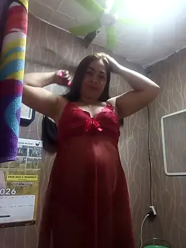 Snapshot of sexybitch_02 chatting on February 16, 2026, 12:37 pm sexybitch 02 online show from February 16, 2026, 12:37 pm