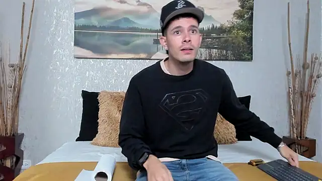 Snapshot of nils_saint chatting on October 17, 2025, 4:05 am nils saint online show from October 17, 2025, 4:05 am