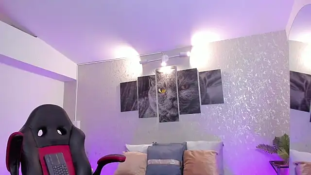 Snapshot of nils_saint chatting on November 5, 2025, 6:49 am nils saint online show from November 5, 2025, 6:49 am