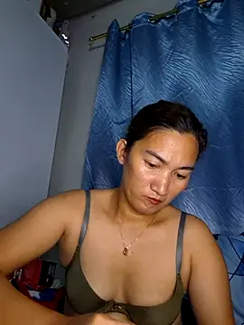 Snapshot of lustlushlady6 chatting on October 5, 2025, 5:14 pm lustlushlady6 online show from October 5, 2025, 5:14 pm