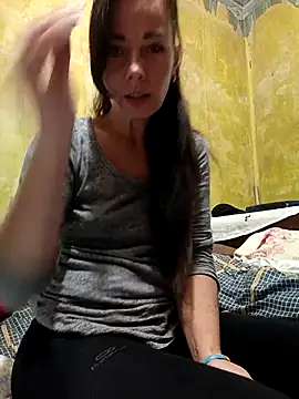 Adeline3302 online show from October 5, 2025, 4:09 pm