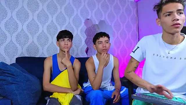 The slim boyss3 online show from September 27, 2025, 1:17 pm