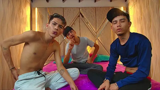 The slim boyss3 online show from October 2, 2025, 1:14 pm
