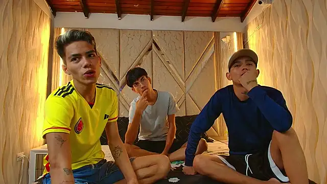 The slim boyss3 online show from September 10, 2025, 1:21 pm