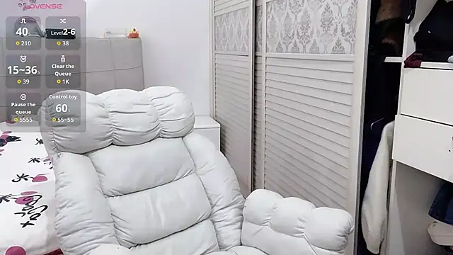 Holiland online show from November 7, 2025, 12:59 am