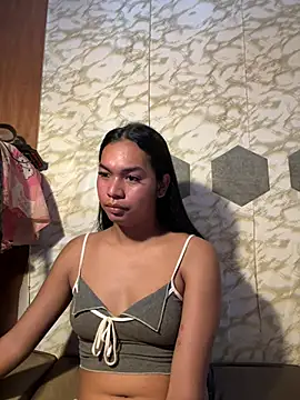 Snapshot of youryummybaby chatting on March 14, 2026, 7:47 am youryummybaby online show from March 14, 2026, 7:47 am