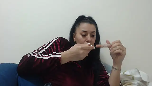 Snapshot of Maryem637048 chatting on February 6, 2026, 2:24 pm Maryem637048 online show from February 6, 2026, 2:24 pm