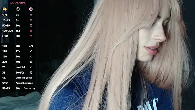 Snapshot of PieraMarch chatting on November 26, 2025, 7:25 pm PieraMarch online show from November 26, 2025, 7:25 pm