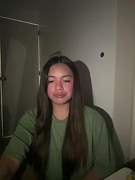 Snapshot of urasianlady chatting on October 21, 2025, 3:22 pm urasianlady online show from October 21, 2025, 3:22 pm