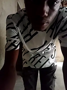 Snapshot of AOlinwHallu chatting on March 5, 2026, 4:31 am AOlinwHallu online show from March 5, 2026, 4:31 am