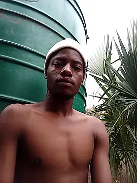 Snapshot of AOlinwHallu chatting on April 3, 2026, 9:27 am AOlinwHallu online show from April 3, 2026, 9:27 am