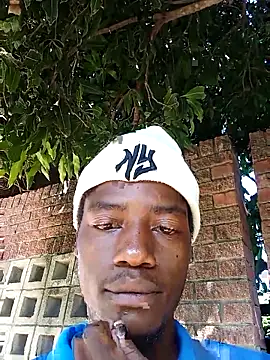 Snapshot of AOlinwHallu chatting on March 10, 2026, 7:12 am AOlinwHallu online show from March 10, 2026, 7:12 am