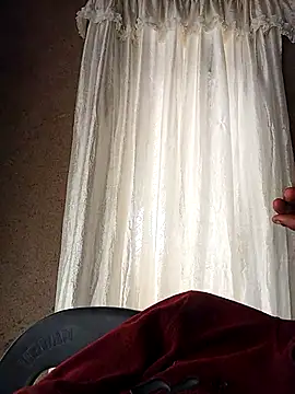 Snapshot of AOlinwHallu chatting on February 15, 2026, 12:04 pm AOlinwHallu online show from February 15, 2026, 12:04 pm