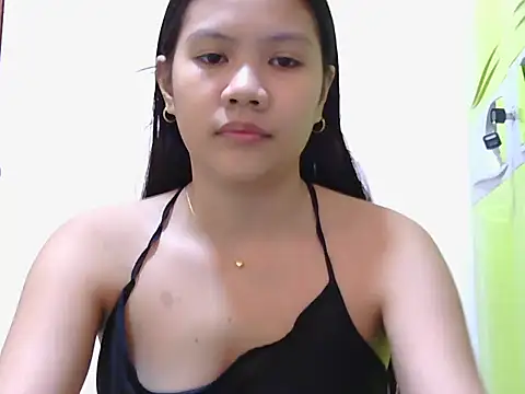 sweetcherry23 online show from May 7, 2026, 4:50 am
