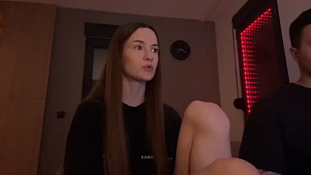 TenDouble online show from November 17, 2025, 10:14 pm