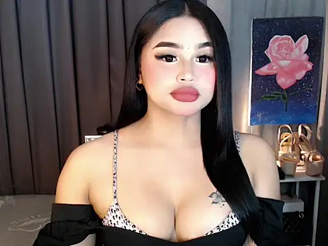 Snapshot of Candice_cummer chatting on August 7, 2026, 5:41 pm Candice cummer online show from August 7, 2026, 5:41 pm