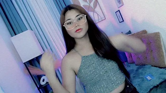 Snapshot of PrettyBlythes_TS chatting on April 10, 2026, 9:27 am PrettyBlythes TS online show from April 10, 2026, 9:27 am