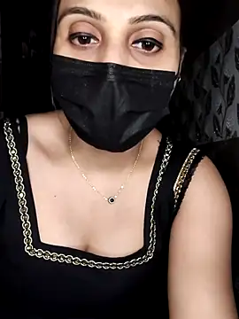 Snapshot of Horny_Shalu chatting on October 14, 2025, 7:03 pm Horny Shalu online show from October 14, 2025, 7:03 pm