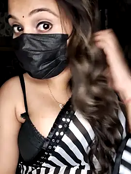 Snapshot of Horny_Shalu chatting on December 1, 2025, 5:47 pm Horny Shalu online show from December 1, 2025, 5:47 pm