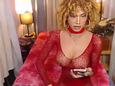 Snapshot of DAYANARAHFOX chatting on March 4, 2026, 11:01 pm DAYANARAHFOX online show from March 4, 2026, 11:01 pm