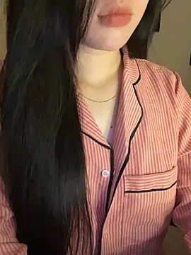 Nancy68 online show from March 6, 2026, 4:51 am