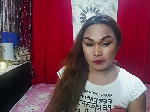 Snapshot of glamorousaMHARGA chatting on October 31, 2025, 3:41 pm glamorousaMHARGA online show from October 31, 2025, 3:41 pm