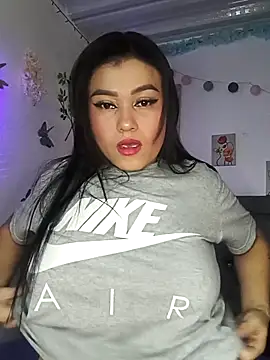 Meriilyn Monroe724 online show from December 17, 2025, 1:16 pm