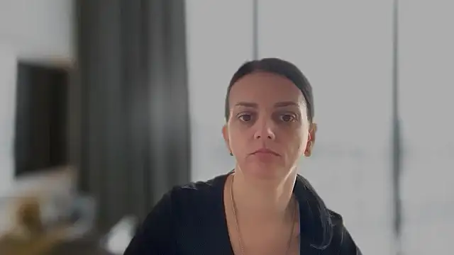 Sladosttss online show from November 20, 2025, 9:54 am