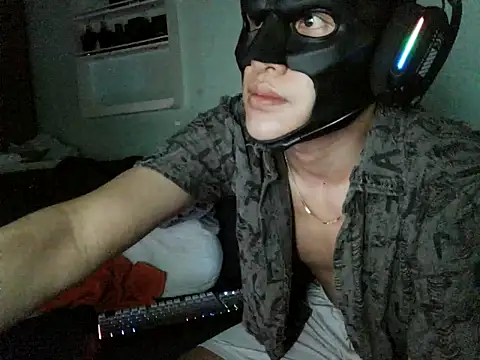 Snapshot of boyhigh1997 chatting on March 8, 2026, 11:02 am boyhigh1997 online show from March 8, 2026, 11:02 am