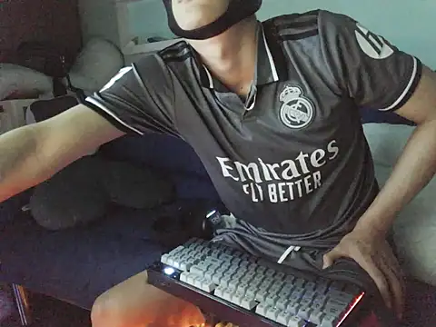 Snapshot of boyhigh1997 chatting on March 11, 2026, 8:41 am boyhigh1997 online show from March 11, 2026, 8:41 am