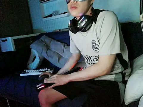 Snapshot of boyhigh1997 chatting on March 19, 2026, 5:13 pm boyhigh1997 online show from March 19, 2026, 5:13 pm