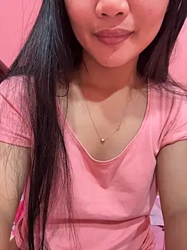 Snapshot of princess_janine chatting on October 10, 2025, 2:40 pm princess janine online show from October 10, 2025, 2:40 pm