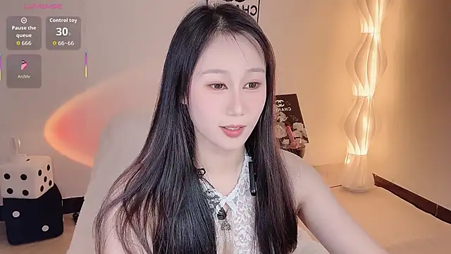 BoxedGyre- online show from November 8, 2025, 2:31 pm