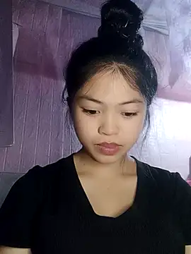 Thy00   online show from October 29, 2025, 3:44 pm