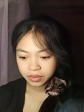 Thy00   online show from December 1, 2025, 8:10 pm