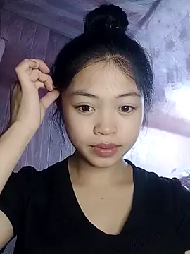 Thy00   online show from October 30, 2025, 3:09 pm