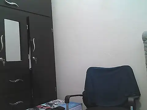 morenocabro10 online show from October 16, 2025, 7:00 pm