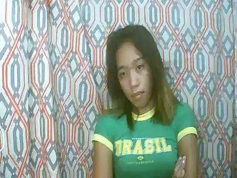 Virgen christine01 online show from September 24, 2025, 9:54 pm