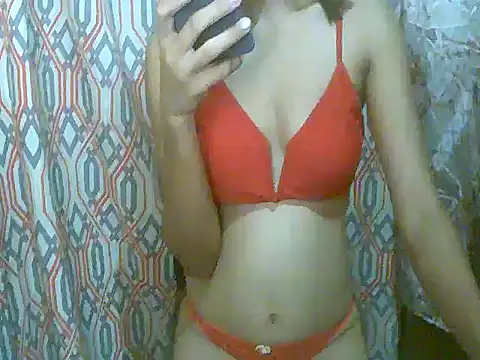 Virgen christine01 online show from September 21, 2025, 3:17 pm