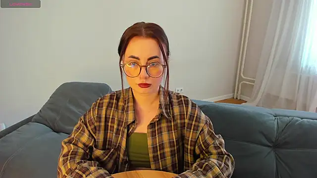 MewStella online show from April 22, 2026, 9:27 am