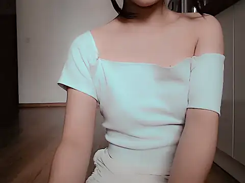 Snapshot of Tea_Mei chatting on October 12, 2025, 3:41 am Tea Mei online show from October 12, 2025, 3:41 am