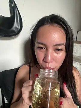 Snapshot of NicoleRoseTS chatting on June 14, 2026, 7:42 am NicoleRoseTS online show from June 14, 2026, 7:42 am