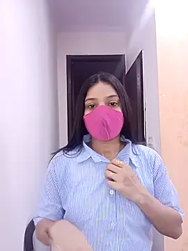 Snapshot of Cute_Rakhi8 chatting on May 10, 2026, 5:44 am Cute Rakhi8 online show from May 10, 2026, 5:44 am