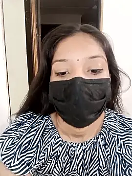 Cute Rakhi8 online show from October 6, 2025, 4:35 am