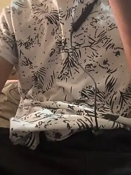 Snapshot of hoegupta chatting on October 8, 2025, 10:06 am hoegupta online show from October 8, 2025, 10:06 am