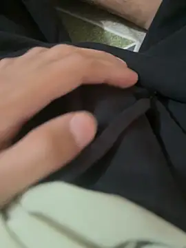 Snapshot of hoegupta chatting on November 26, 2025, 5:18 am hoegupta online show from November 26, 2025, 5:18 am