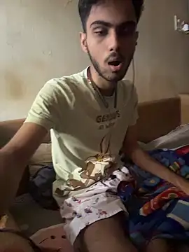 Snapshot of hoegupta chatting on November 10, 2025, 5:45 am hoegupta online show from November 10, 2025, 5:45 am