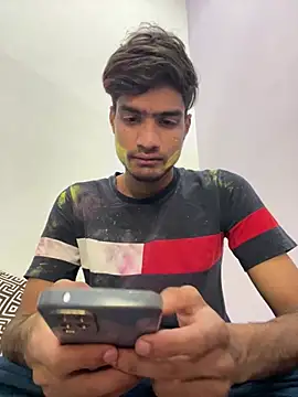 Snapshot of funny_sexxx chatting on March 4, 2026, 5:59 am funny sexxx online show from March 4, 2026, 5:59 am