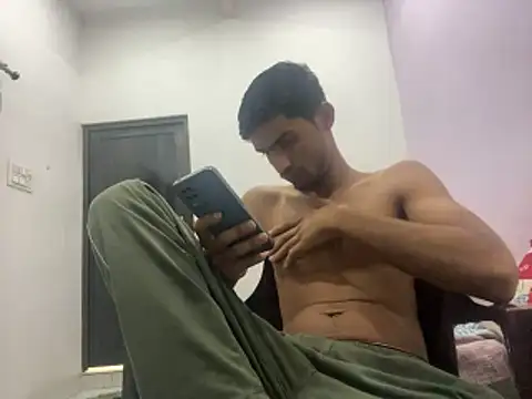 Snapshot of funny_sexxx chatting on May 14, 2026, 5:59 am funny sexxx online show from May 14, 2026, 5:59 am