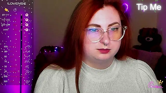 Alicia love00 online show from April 22, 2026, 11:28 am